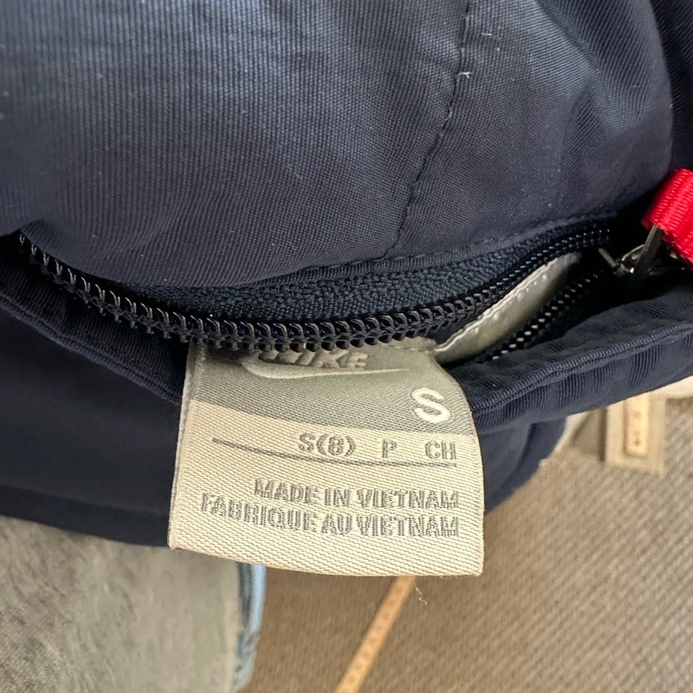 Vintage Y2K Nike Reversible Jacket Kids S(8) Red Navy Spellout Missing Hood - Picture 6 of 6